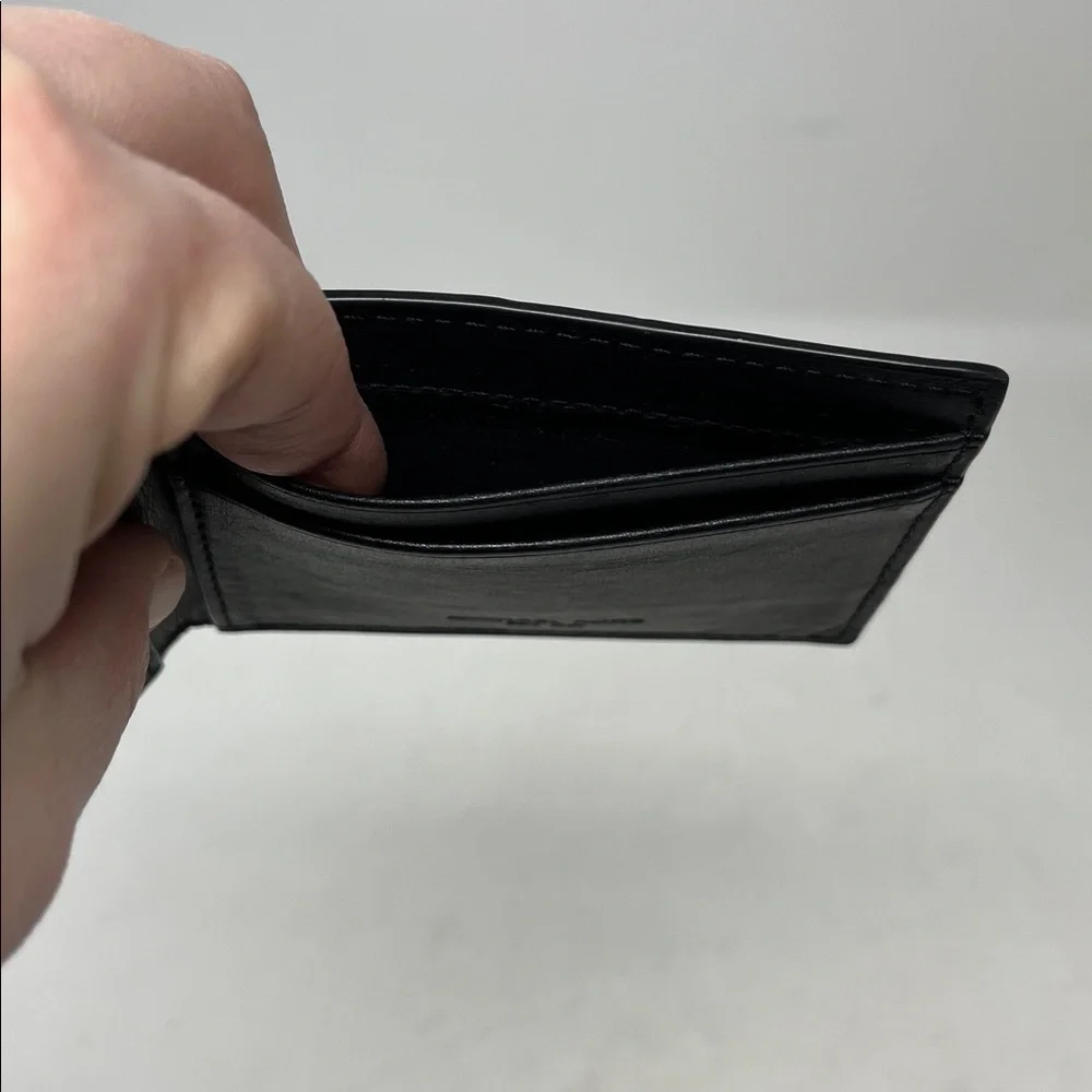 MICHAEL KORS CROC EMBOSSED BLACK LEATHER BI FOLD MENS SLIM WALLET